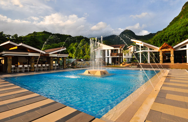 Infinity Pool